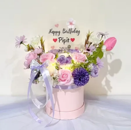 Bloom Box Akrilik Ucapan Ulang Tahun Makassar